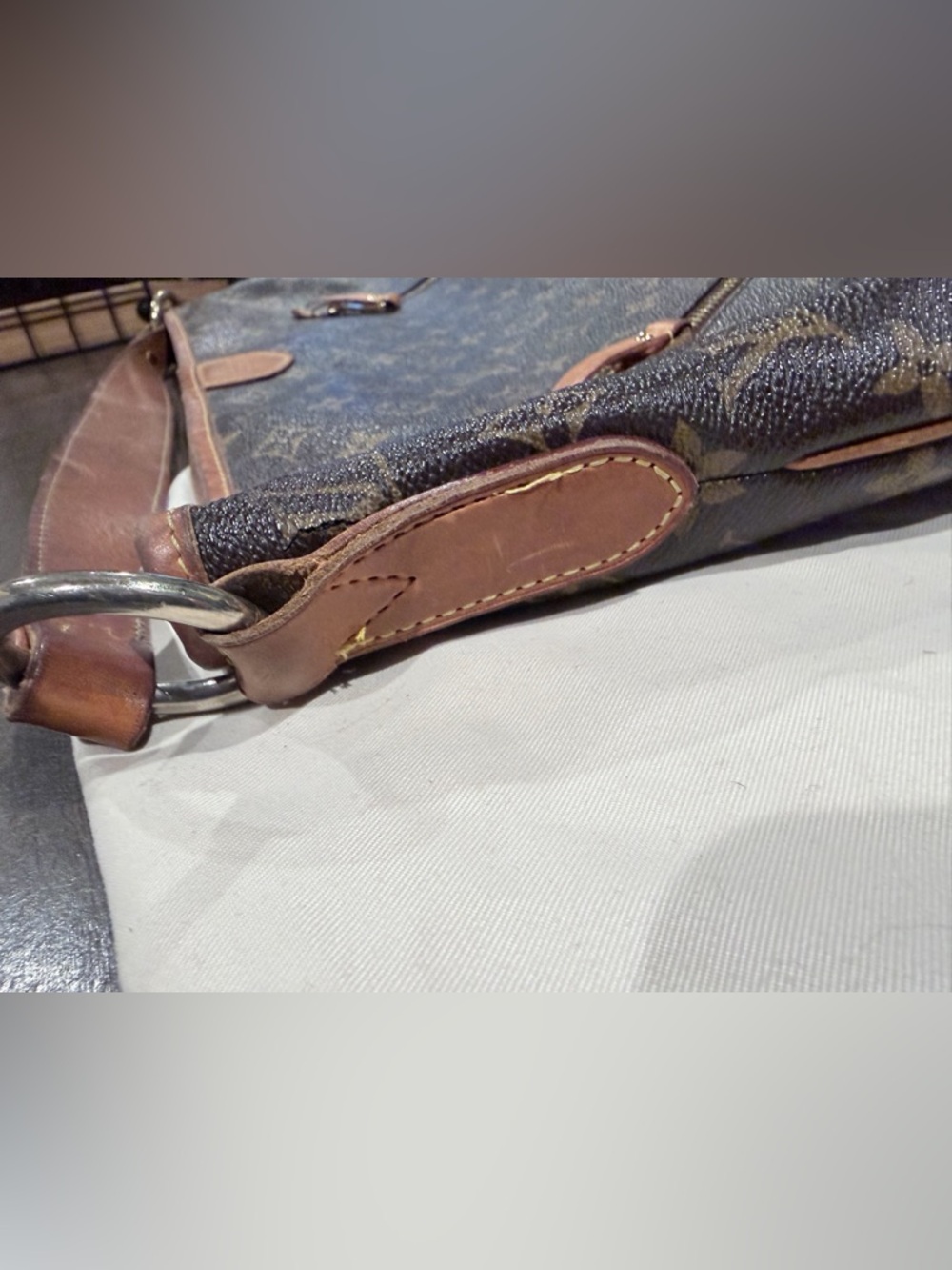 Authentic LV Delightful GM Monogram Shoulderbag - Picture 7 of 16